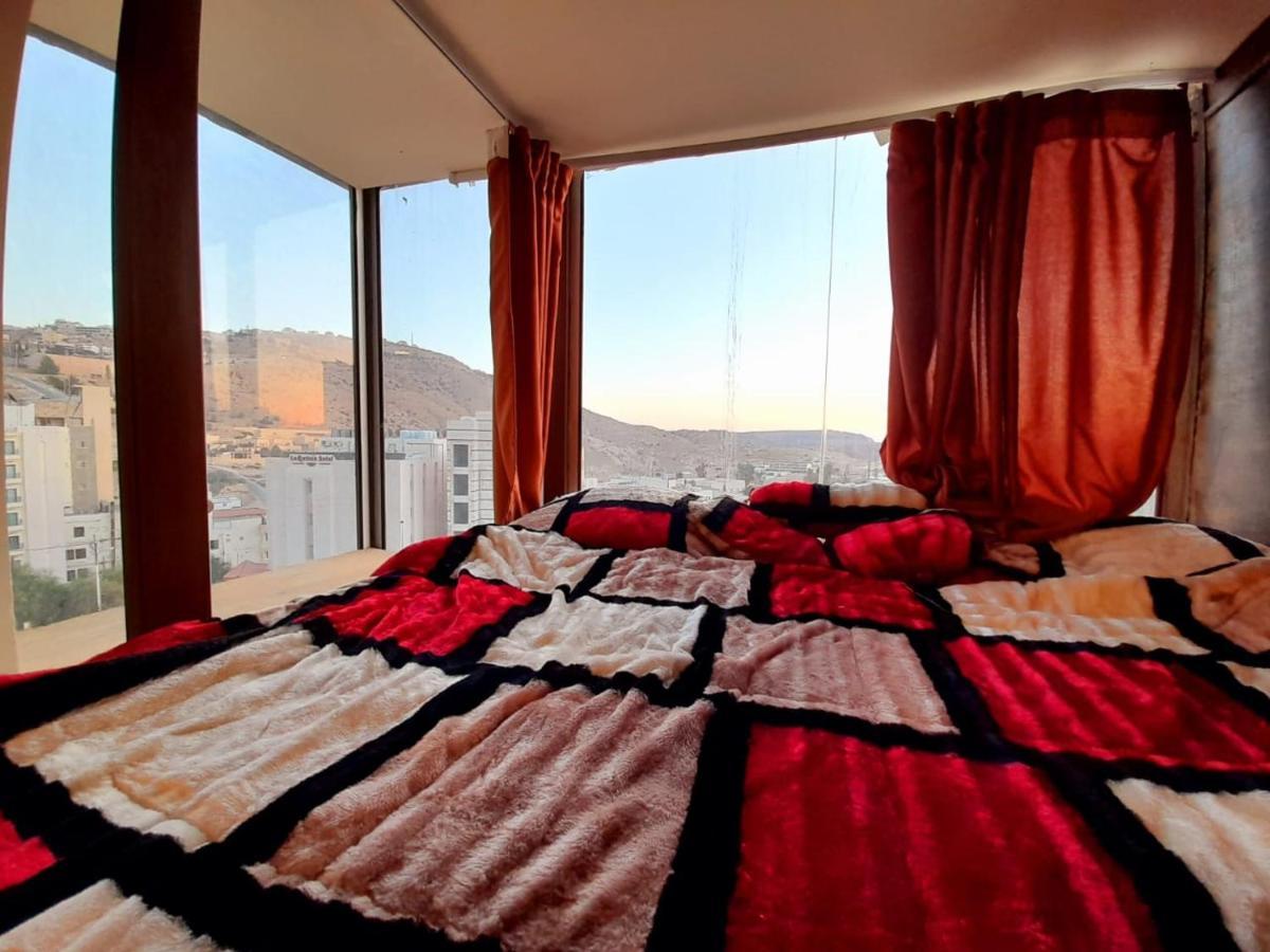 Petra Cabin Hostel Wadi Musa Esterno foto